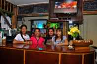 Bar, Kafe dan Lounge Slam's Garden Dive Resort