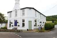 Exterior The Highdown Inn