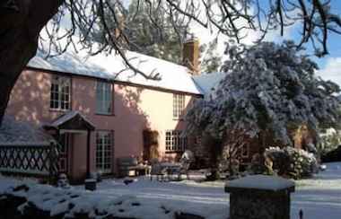 Exterior 2 Yallands Farmhouse