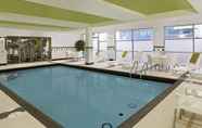 Swimming Pool 4 Fairfield Inn & Suites by Marriott Toronto Mississauga