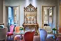 Quầy bar, cafe và phòng lounge Chateau Monfort