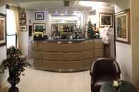 Quầy bar, cafe và phòng lounge Hotel Vittorio Emanuele