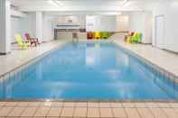 Swimming Pool Thriftlodge by Wyndham Moncton