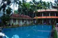 Swimming Pool Ideal Ayurvedic Resort