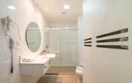 In-room Bathroom 4 Hotel Gran Odara