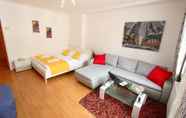 Kamar Tidur 2 CheckVienna – Apartment Reumannplatz