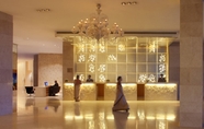 Lobi 6 Radisson Blu Hotel New Delhi Dwarka