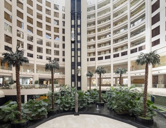 Lobi 2 Radisson Blu Hotel New Delhi Dwarka