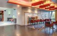 Lobi 7 DoubleTree by Hilton Hotel Newcastle International Airport