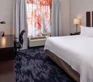 Bedroom 6 Fairfield Inn & Suites Cedar Rapids