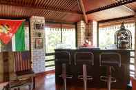 Bar, Cafe and Lounge Ratan Villas