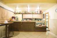 Bar, Kafe dan Lounge Hotel La Piana