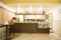 Bar, Cafe and Lounge Hotel La Piana
