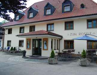 Bangunan 2 Hotel Gasthof Zum Rössle