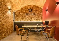 Functional Hall 3 Baluart Apartments