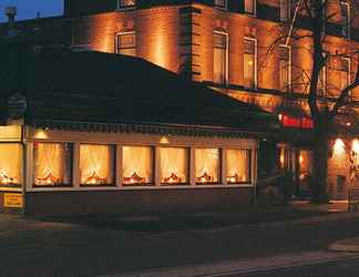 Luar Bangunan 2 Hotel Restaurant Brasserie De Roode Leeuw