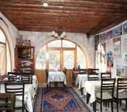 Restaurant 7 Elif Star Cave Hotel