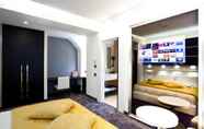 Kamar Tidur 5 Style Hotel