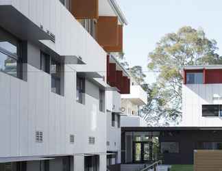 Exterior 2 Western Sydney University Village- Parramatta Campus