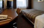 Bedroom 7 Hotel Route Inn Nagoya Imaike Ekimae