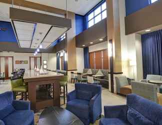 Lobi 2 Hampton Inn & Suites- Denver/Airport-Gateway Park