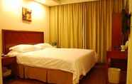 ห้องนอน 4 GreenTree Inn Huainan South People Road Hotel