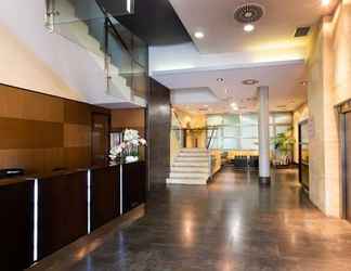 Sảnh chờ 2 Hotel Eurostars Arenas de Pinto