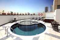 Swimming Pool Xclusive Maples Hotel Apartment