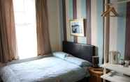 Kamar Tidur 4 Angel Guest House