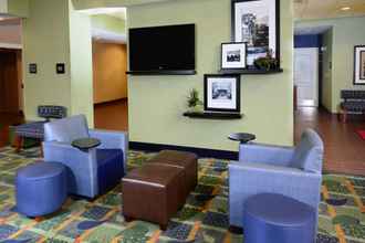 Lobby 4 Hampton Inn & Suites Durham/North I-85