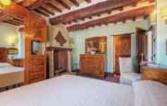 Kamar Tidur 4 Country House Federico I