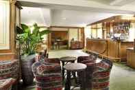 Bar, Cafe and Lounge Hotel Club Relais Des Alpes