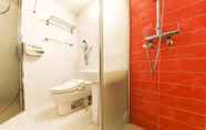 Toilet Kamar 4 Q Hotel