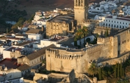 Nearby View and Attractions 4 Peña de Arcos