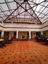 Lobi 4 Hotel Preethi Classic Towers
