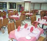 Restaurant 5 Hotel Preethi Classic Towers