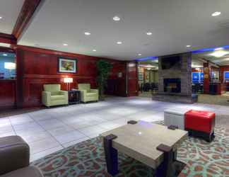 Lobby 2 Holiday Inn Express & Suites Dawson Creek, an IHG Hotel