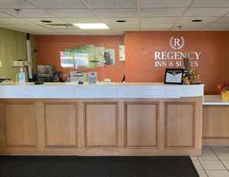 Lobby 2 Regency Inn And Suites