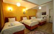 Bilik Tidur 3 Avrasya Queen Hotel