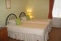 Bedroom Cefn Mably Hotel