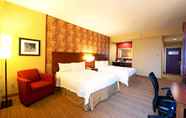 Kamar Tidur 6 Courtyard by Marriott Ottawa East