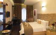 Kamar Tidur 4 BluPetal - A Business Hotel