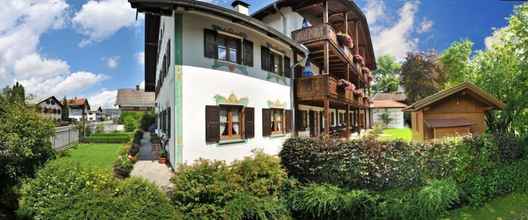 Bên ngoài 4 Gästehaus Enzianhof Hotel garni