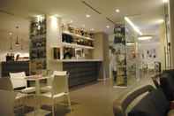 Quầy bar, cafe và phòng lounge Spluga Sosta & Hotel
