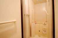 Toilet Kamar Guest House Hannari