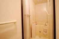 Toilet Kamar Guest House Hannari