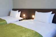 Bedroom Mielparque Yokohama Hotel