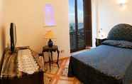 Bedroom 3 Hotel Croce di Amalfi