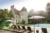 Swimming Pool Chateau Le Sallay