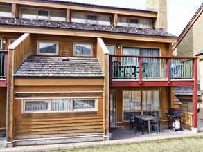 Exterior 4 Panorama Vacation Retreat at Horsethief Lodge